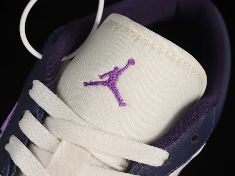 All categories Air Jordan Jordan series basketball shoes Air Jordan 1 Low Z version Air Jordan 1 Low AJ1 Joe 1 white and purple cultural low-top casual sneakers DC0774-502